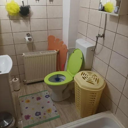 Cu Doua Si Gradina *