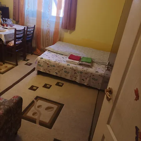 Cu Doua Si Gradina