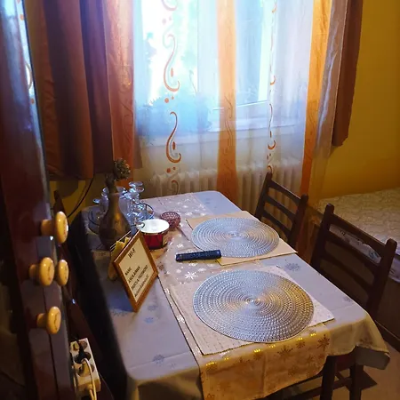 Apartment Cu Doua Si Gradina