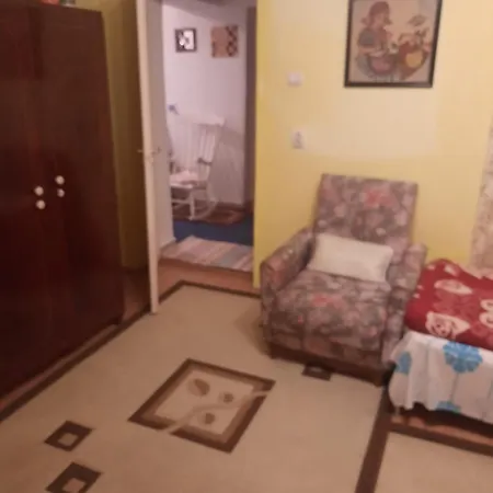 Cu Doua Si Gradina * كلوج-نابوكا