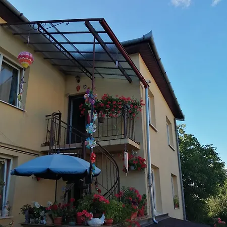 Apartment Cu Doua Si Gradina