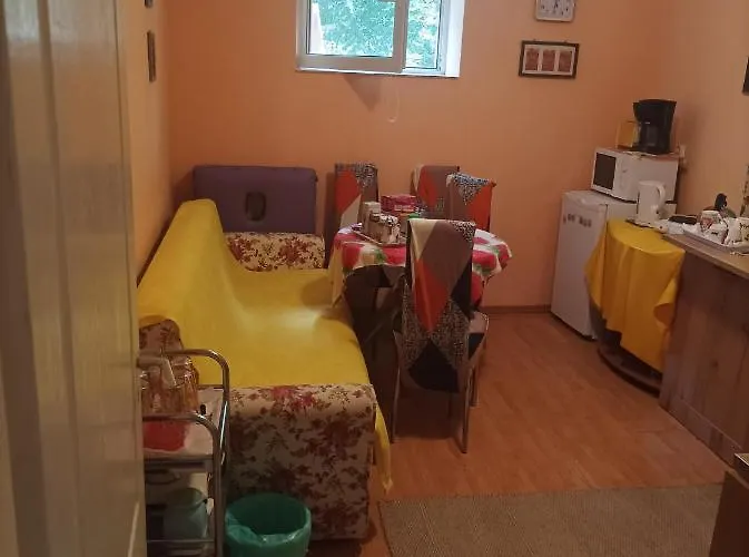 Appartement Cu Doua Si Gradina *