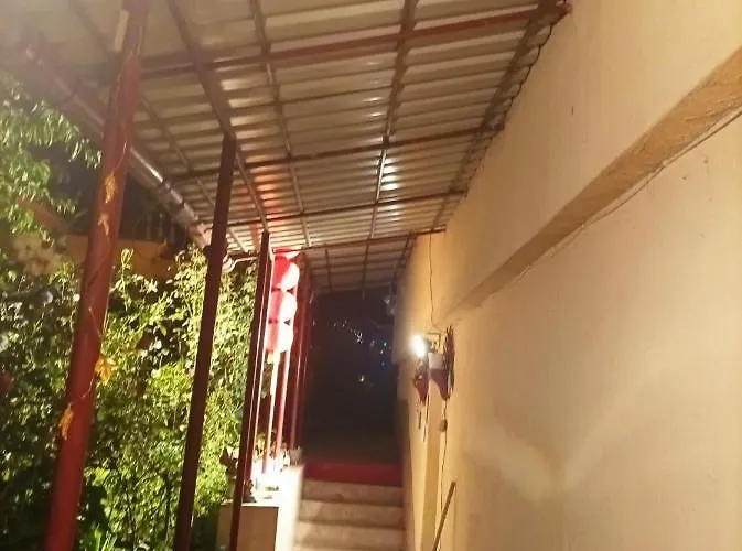 Cu Doua Si Gradina Appartement