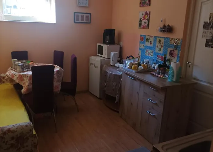 Cu Doua Si Gradina *