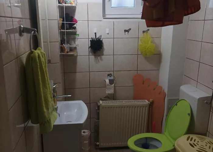 Cu Doua Si Gradina Appartement *