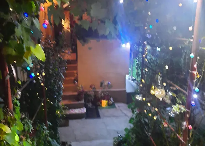 Appartement Cu Doua Si Gradina *