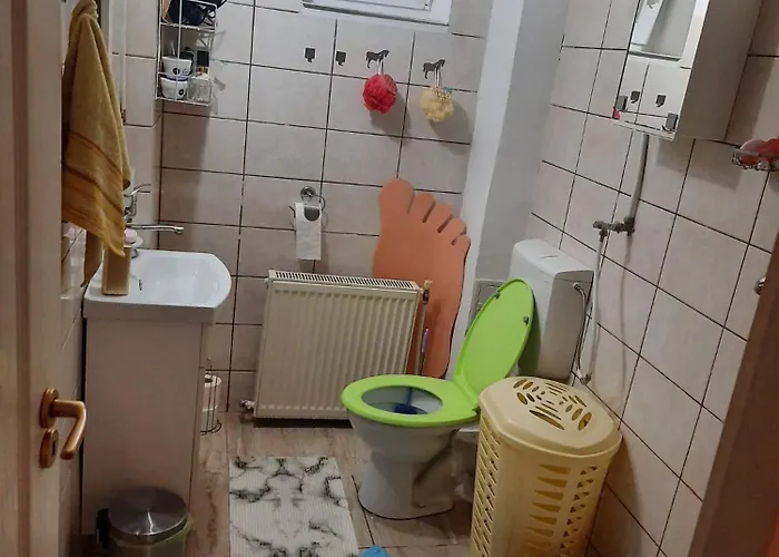 Cu Doua Si Gradina Apartman