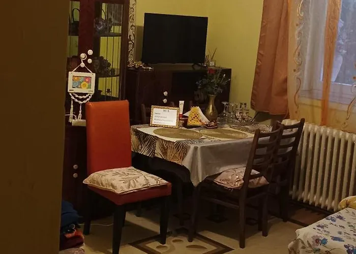 Cu Doua Si Gradina Appartement