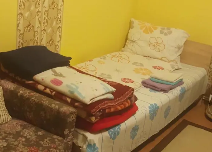 Cu Doua Si Gradina Apartman